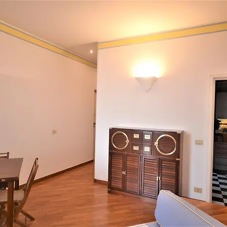 Holiday Home Santa Margherita Ligure Διαμέρισμα *