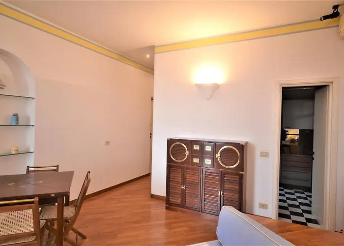 Holiday Home Santa Margherita Ligure Διαμέρισμα *